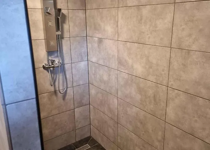 דירה With Pool In 51304 Balatonmáriafürdő